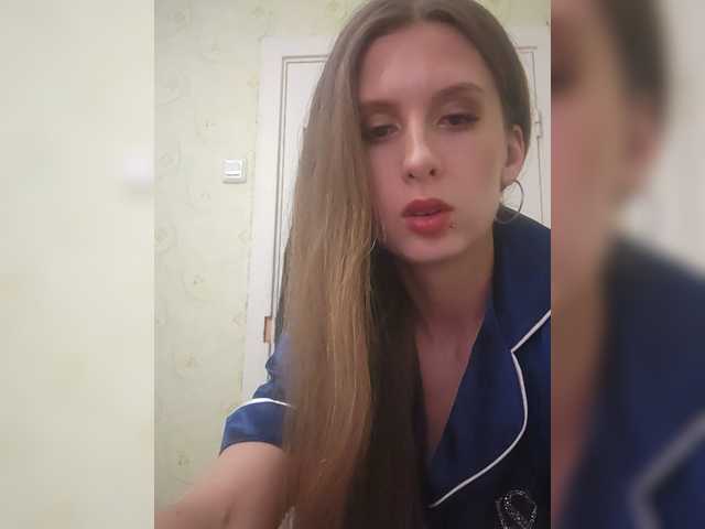 KITTYtempreXXX live cam on BongaCams