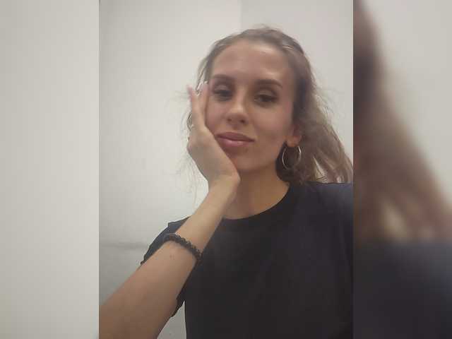 KITTYtempreXXX live cam on BongaCams