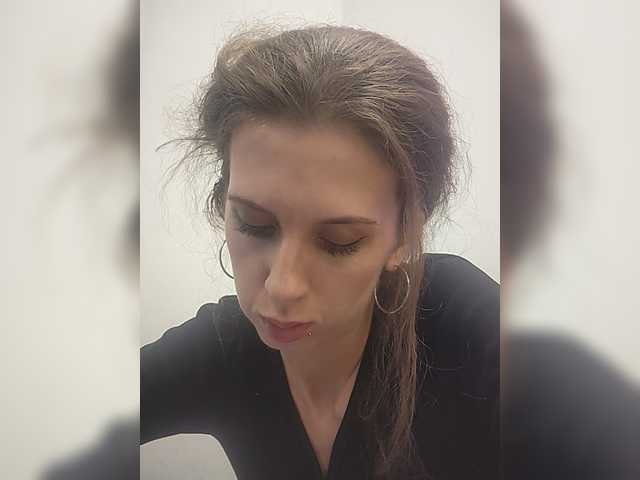 KITTYtempreXXX live cam on BongaCams