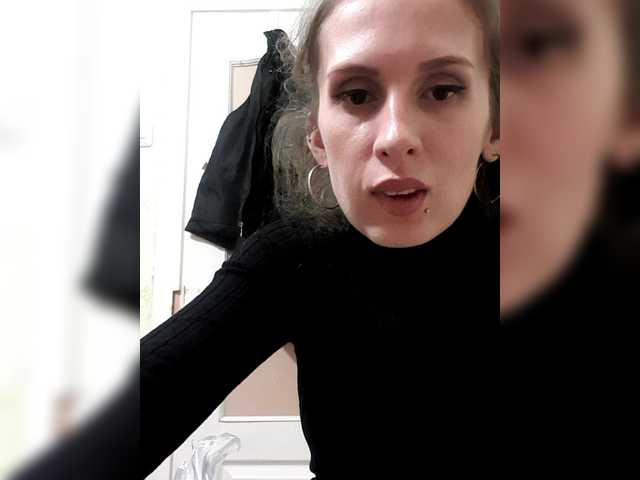KITTYtempreXXX live cam on BongaCams