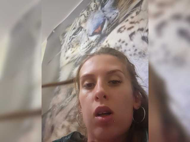 KITTYtempreXXX live cam on BongaCams