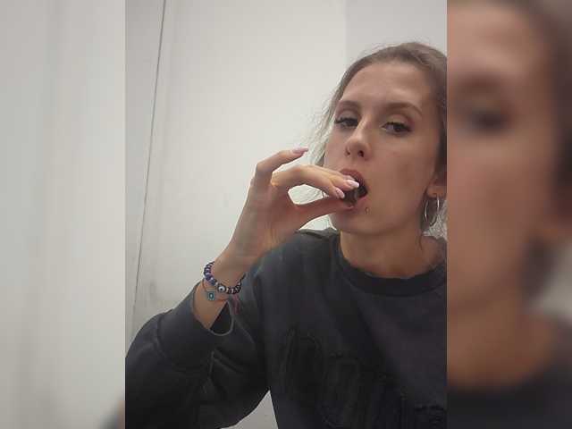 KITTYtempreXXX, live now on BongaCams