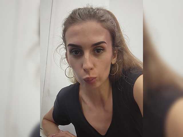 KITTYtempreXXX live cam on BongaCams
