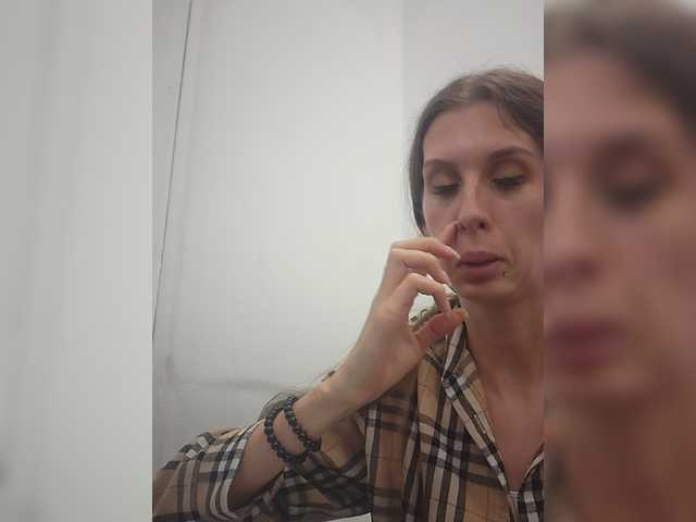 KITTYtempreXXX live cam on BongaCams