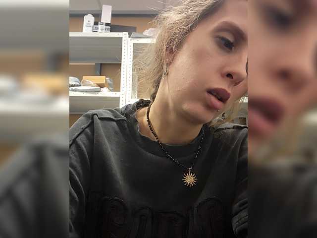 KITTYtempreXXX's BongaCams show and profile