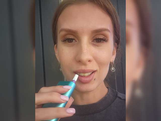 KITTYtempreXXX live cam on BongaCams