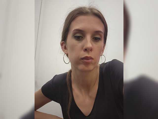 KITTYtempreXXX live cam on BongaCams
