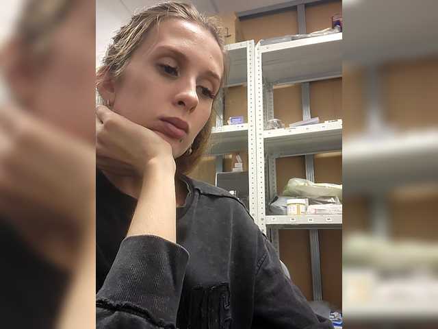 KITTYtempreXXX's BongaCams show and profile