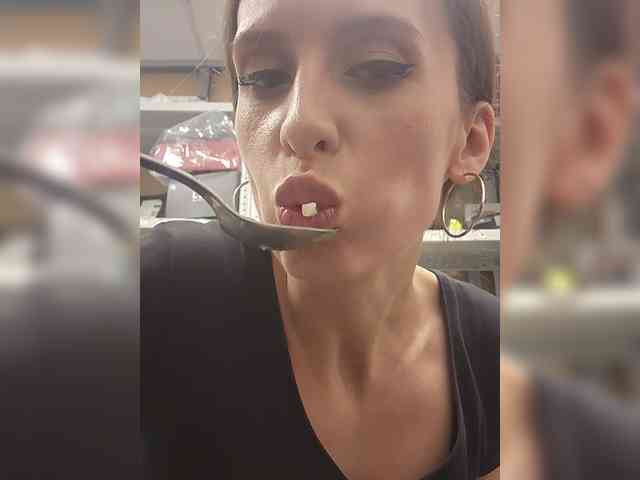 KITTYtempreXXX webcam