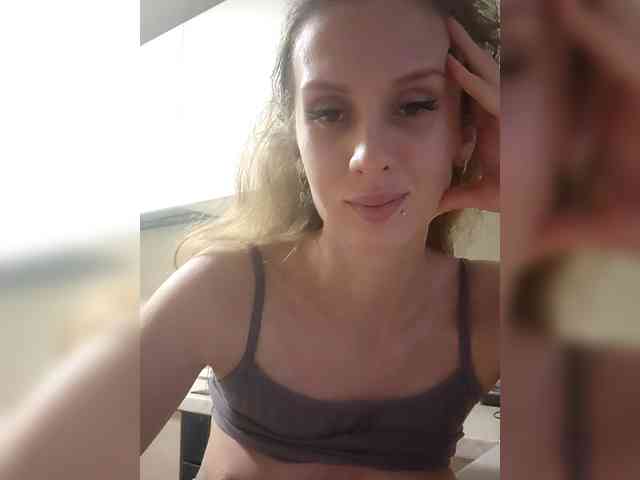 KittyTempreXXX webcam