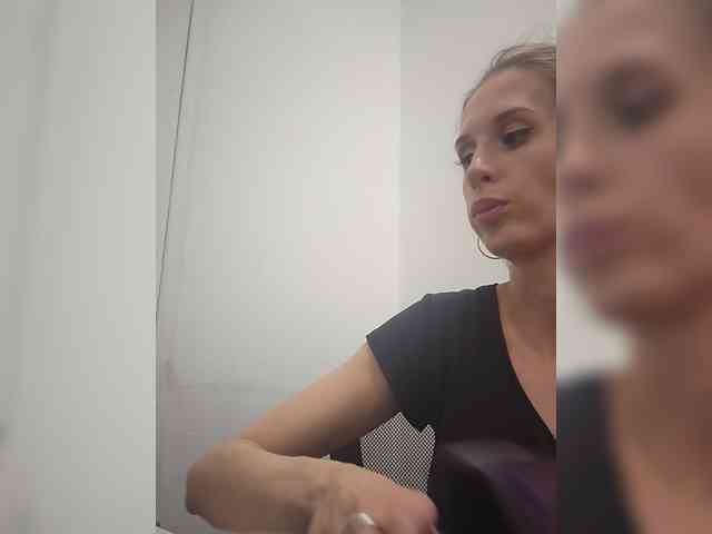 KITTYtempreXXX webcam