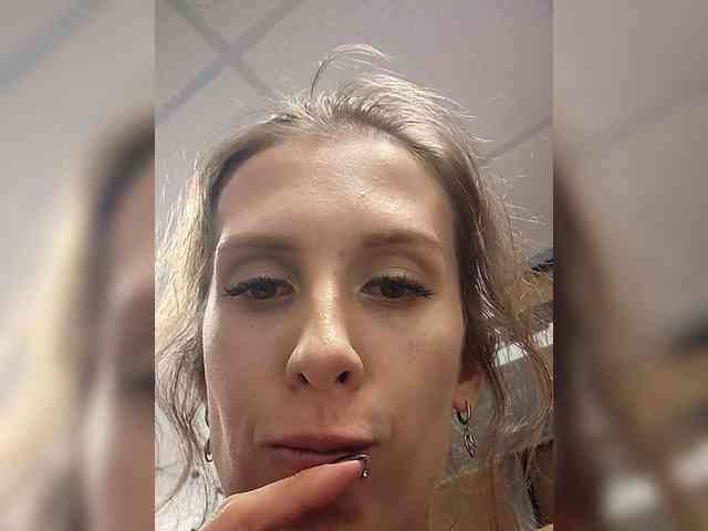 KITTYtempreXXX webcam