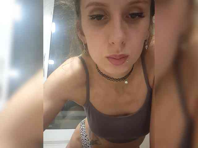 KITTYtempreXXX webcam