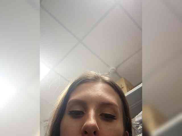 KITTYtempreXXX webcam