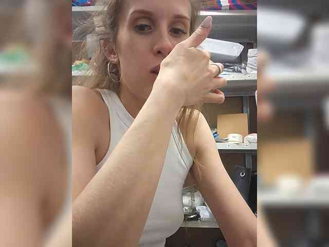 KITTYtempreXXX webcam