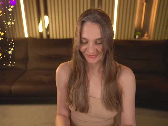 DiamondGoldie live cam