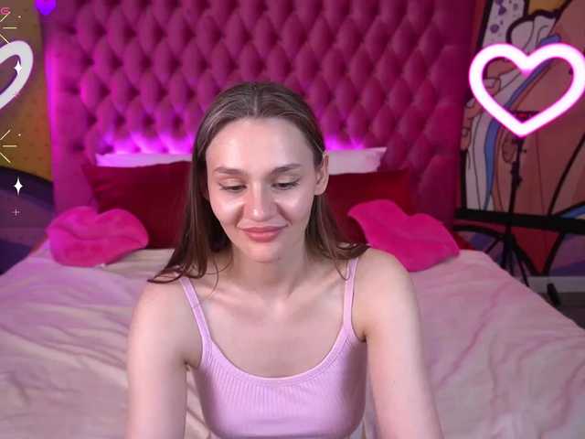 DiamondGoldie live cam