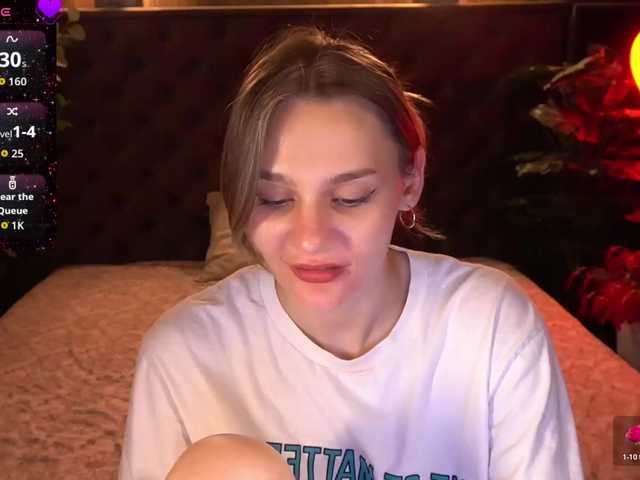 DiamondGoldie live cam on BongaCams