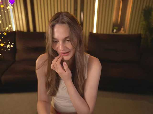 DiamondGoldie live cam on BongaCams