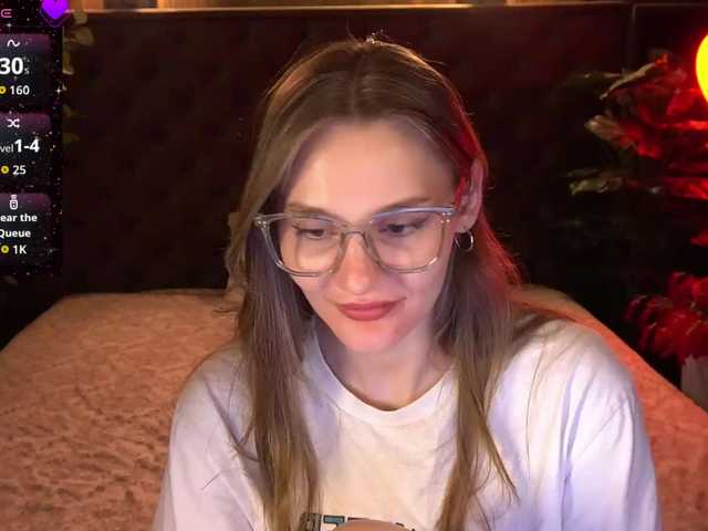 DiamondGoldie live cam on BongaCams