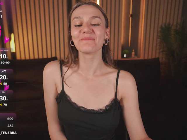 DiamondGoldie live cam preview