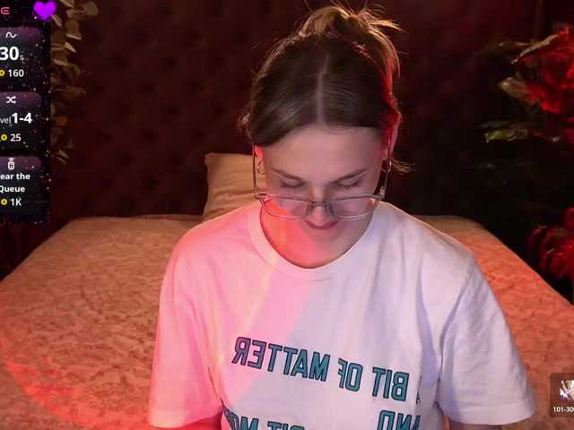 DiamondGoldie live cam on BongaCams
