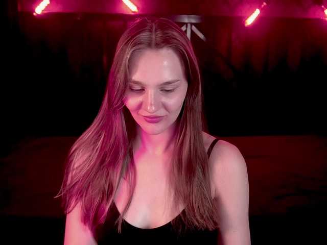 DiamondGoldie live cam on BongaCams
