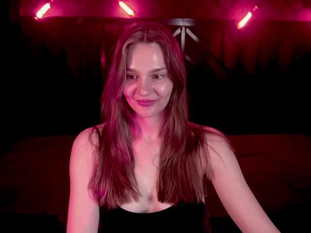 DiamondGoldie live cam on BongaCams