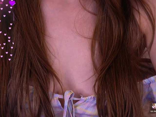 DiamondGoldie's BongaCams show and profile