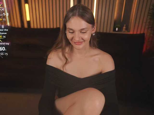 DiamondGoldie live cam on BongaCams