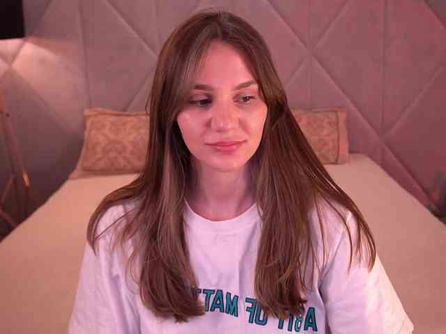 DiamondGoldie webcam