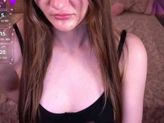 DiamondGoldie webcam