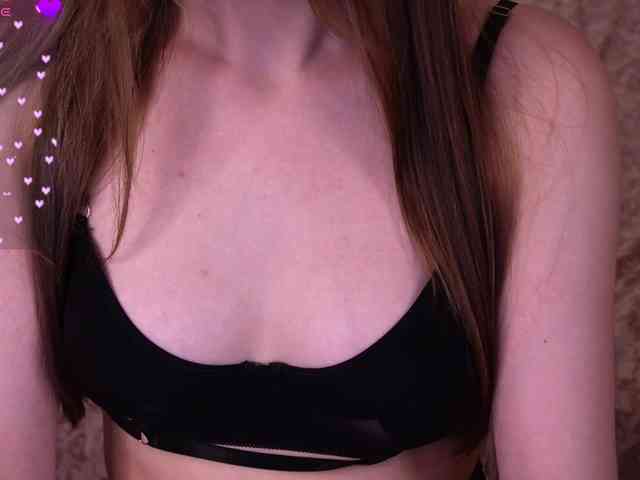 DiamondGoldie webcam