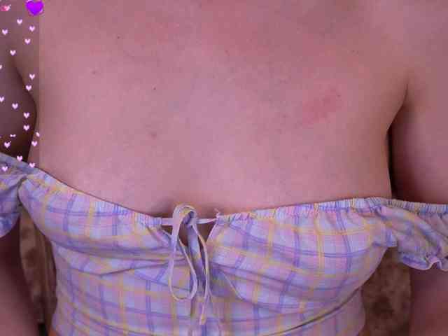 DiamondGoldie webcam