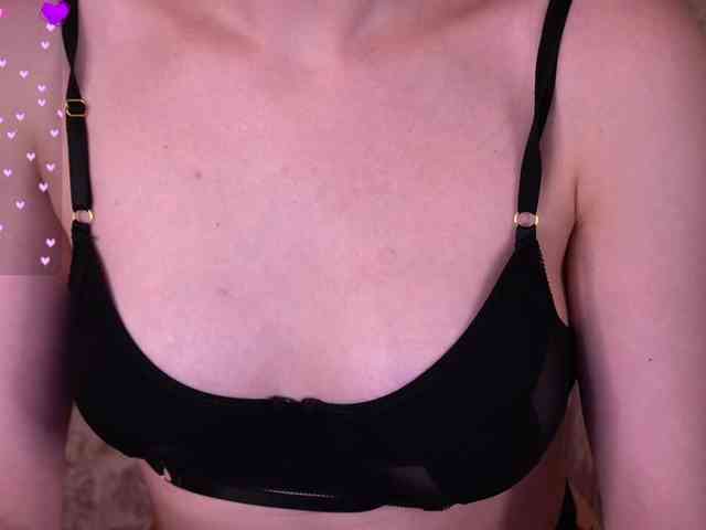 DiamondGoldie webcam