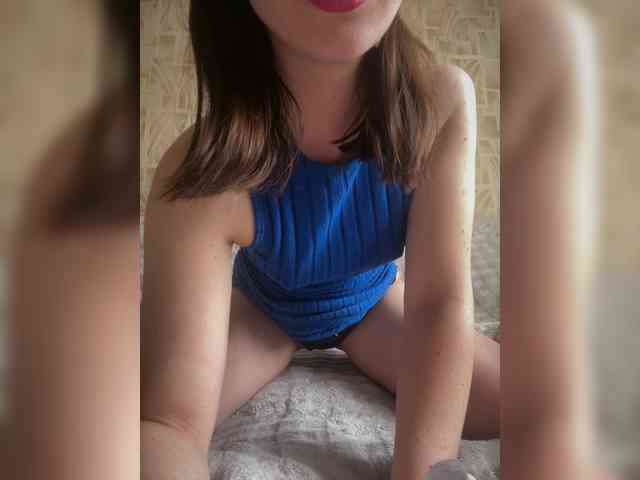 MidnightEva webcam