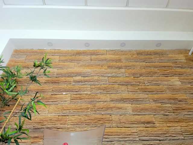 Cupcake-Izzy's BongaCams show and profile