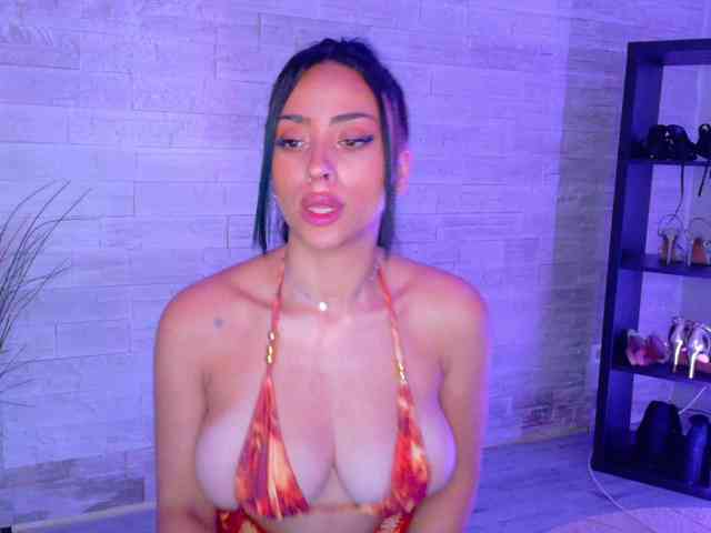 Cupcake-Izzy webcam