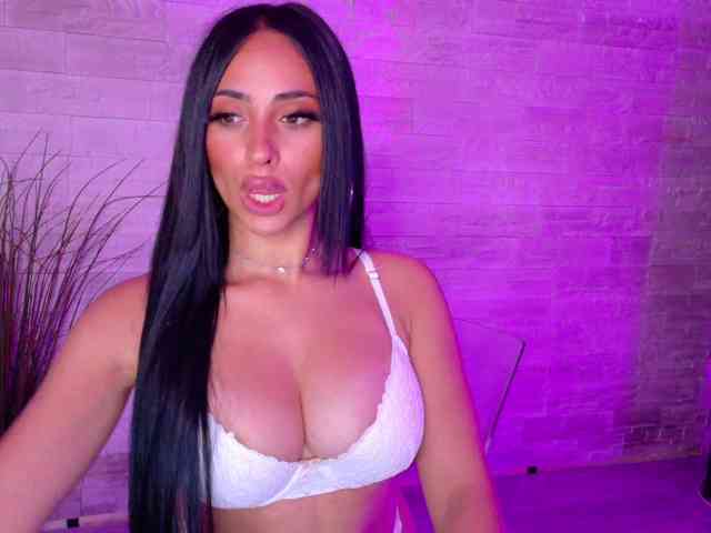 Cupcake-Izzy webcam