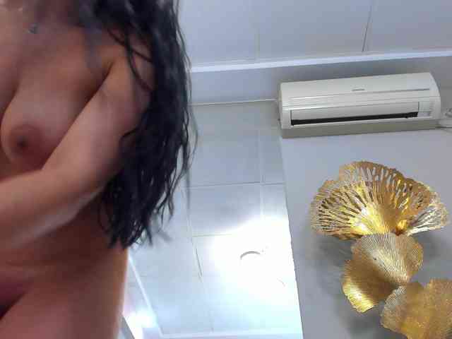 Cupcake-Izzy webcam