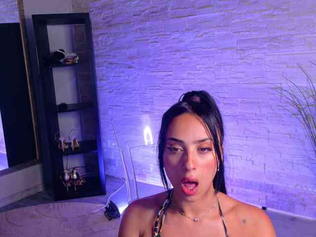 Cupcake-Izzy webcam