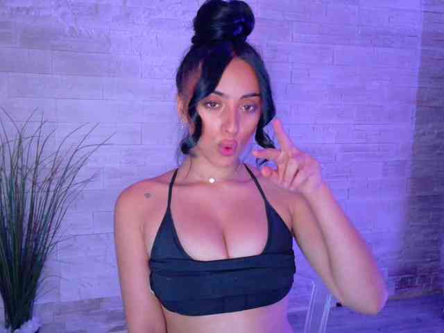 Cupcake-Izzy webcam