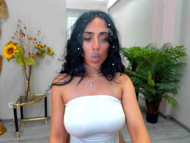 Cupcake-Izzy webcam