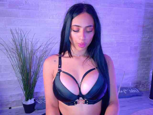 Cupcake-Izzy webcam