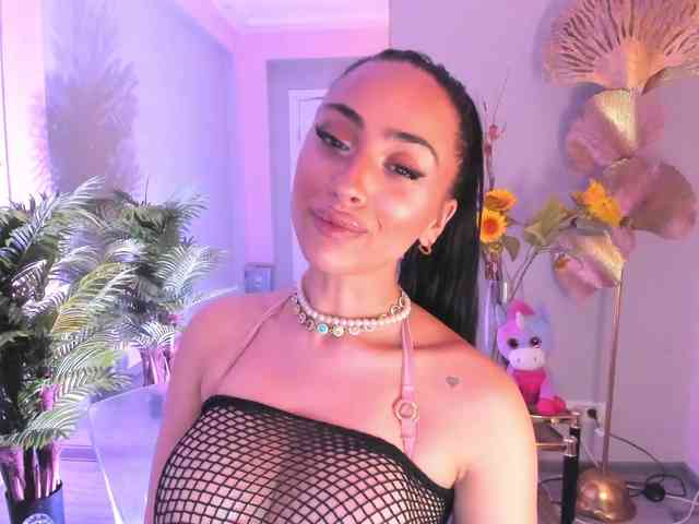 Cupcake-Izzy webcam