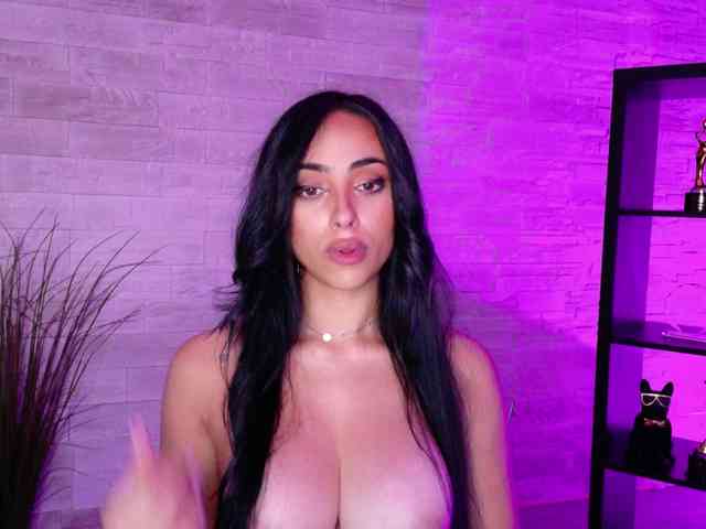 Cupcake-Izzy webcam