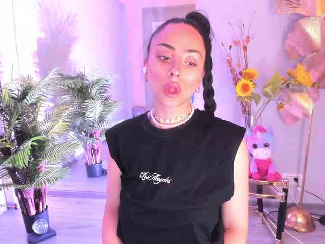 Cupcake-Izzy webcam