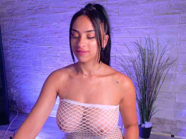 Cupcake-Izzy webcam