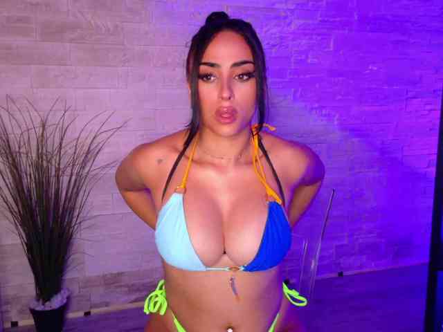 Cupcake-Izzy webcam