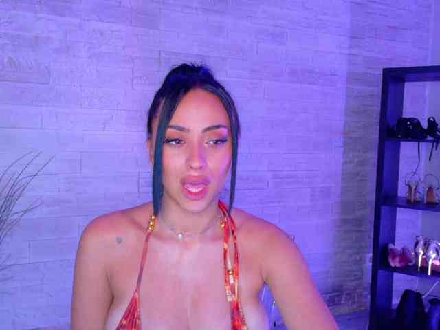 Cupcake-Izzy webcam